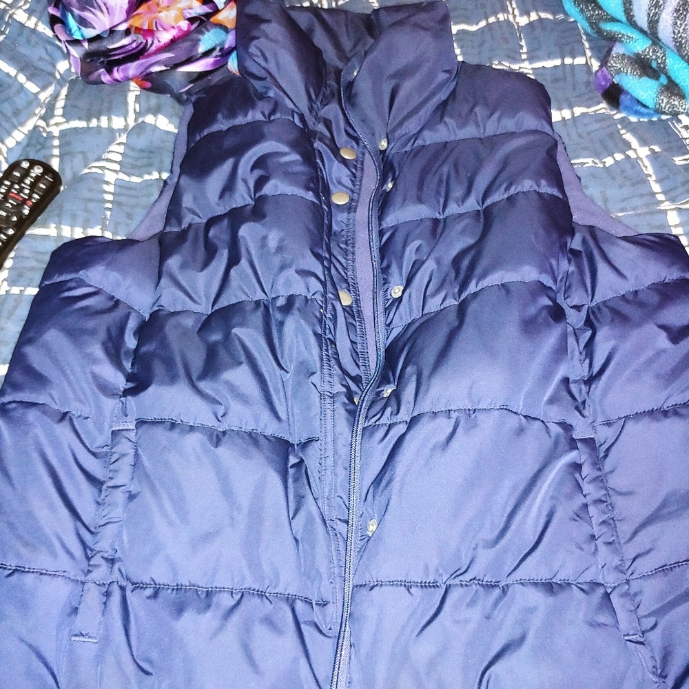 Old navy vest
